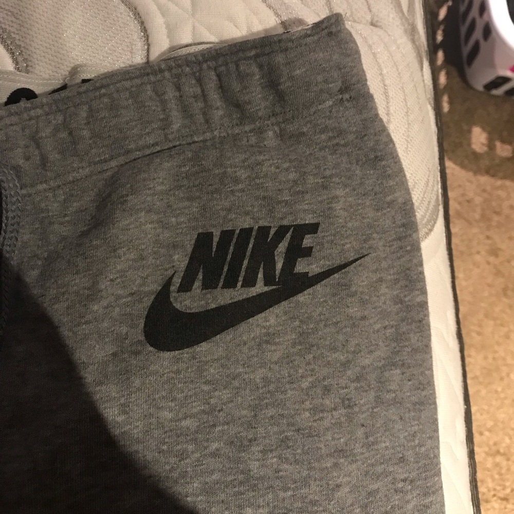 Nike Sweatpants